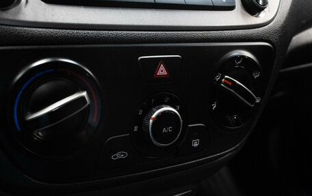 Hyundai Solaris II рестайлинг, 2019 год, 999 000 рублей, 22 фотография