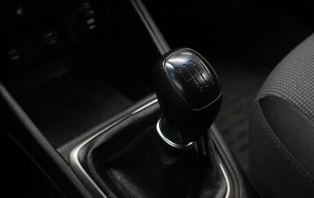 Hyundai Solaris II рестайлинг, 2019 год, 999 000 рублей, 25 фотография