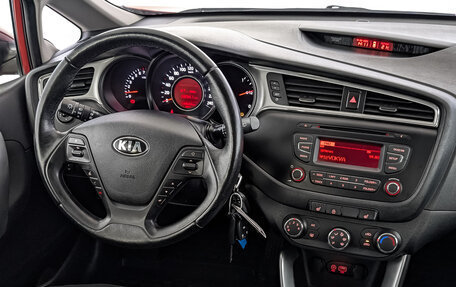KIA cee'd III, 2015 год, 1 195 000 рублей, 28 фотография