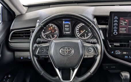 Toyota Camry, 2021 год, 2 890 000 рублей, 22 фотография