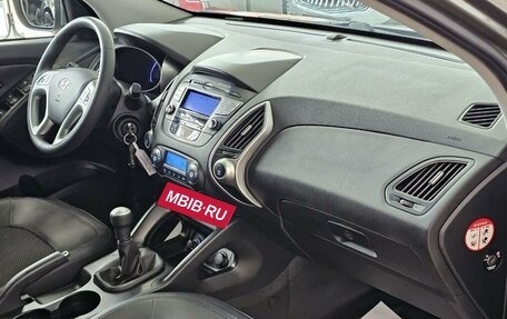 Hyundai ix35 I рестайлинг, 2010 год, 1 170 000 рублей, 21 фотография