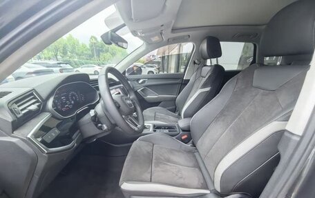 Audi Q3, 2022 год, 2 199 000 рублей, 7 фотография