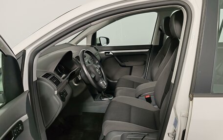 Volkswagen Touran III, 2012 год, 1 055 000 рублей, 16 фотография