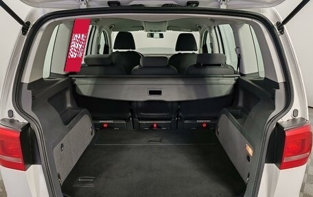 Volkswagen Touran III, 2012 год, 1 055 000 рублей, 10 фотография