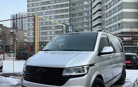 Volkswagen Multivan T6 рестайлинг, 2020 год, 5 200 000 рублей, 1 фотография