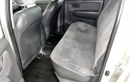 Toyota Hilux VII, 2013 год, 1 599 000 рублей, 12 фотография