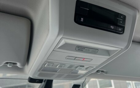 Volkswagen Multivan T6 рестайлинг, 2020 год, 5 200 000 рублей, 6 фотография