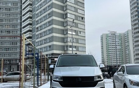 Volkswagen Multivan T6 рестайлинг, 2020 год, 5 200 000 рублей, 10 фотография