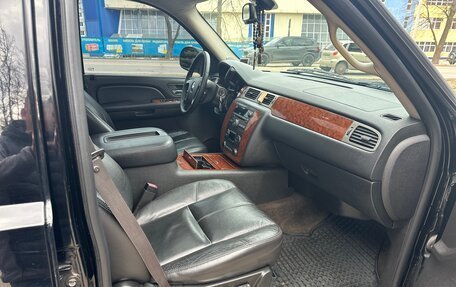 Chevrolet Tahoe III, 2008 год, 1 390 000 рублей, 11 фотография