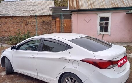 Hyundai Elantra V, 2014 год, 850 000 рублей, 5 фотография