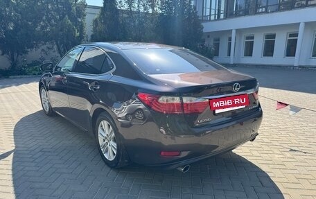 Lexus ES VII, 2013 год, 2 060 000 рублей, 2 фотография