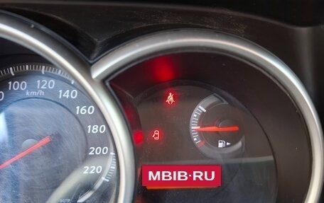 Nissan Tiida, 2012 год, 800 000 рублей, 12 фотография