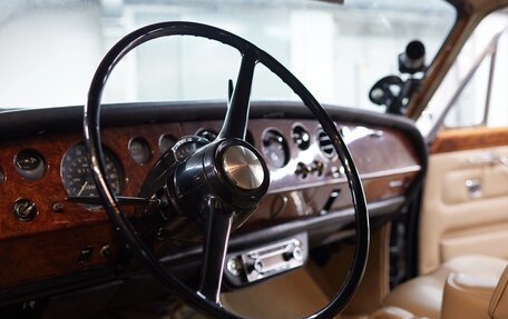 Rolls-Royce Silver Shadow, 1966 год, 7 000 000 рублей, 6 фотография