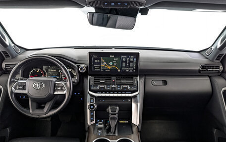 Toyota Land Cruiser, 2021 год, 8 995 000 рублей, 14 фотография