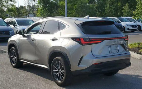 Lexus NX, 2022 год, 4 270 800 рублей, 5 фотография