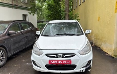 Hyundai Solaris II рестайлинг, 2014 год, 450 000 рублей, 1 фотография