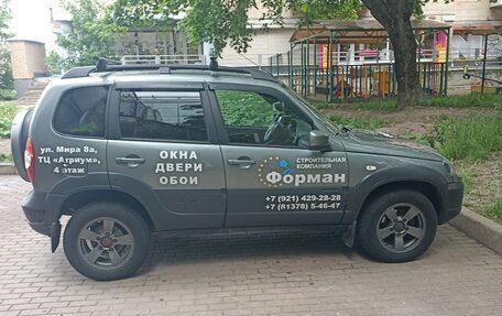 Chevrolet Niva I рестайлинг, 2018 год, 650 000 рублей, 2 фотография