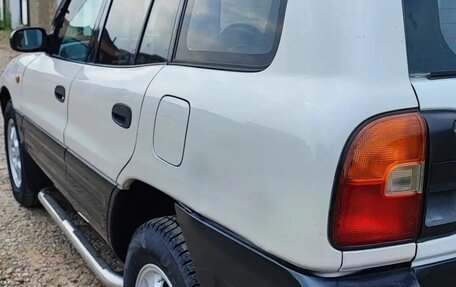 Toyota RAV4, 1996 год, 650 000 рублей, 3 фотография