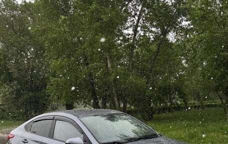 Hyundai Solaris II рестайлинг, 2019 год, 1 250 000 рублей, 3 фотография
