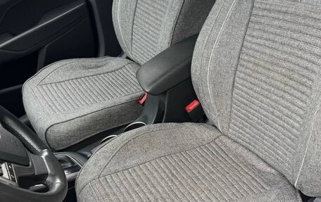 Hyundai Solaris II рестайлинг, 2019 год, 1 250 000 рублей, 18 фотография