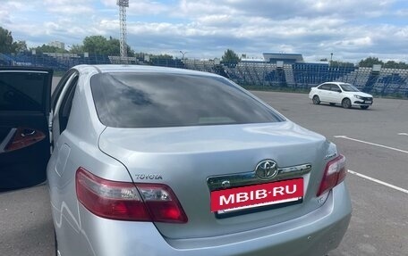 Toyota Camry, 2010 год, 1 110 000 рублей, 3 фотография