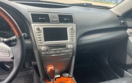 Toyota Camry, 2010 год, 1 110 000 рублей, 8 фотография
