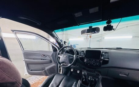 Toyota Hilux VII, 2012 год, 3 100 000 рублей, 15 фотография