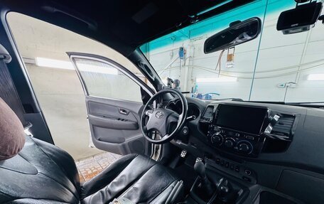 Toyota Hilux VII, 2012 год, 3 100 000 рублей, 14 фотография