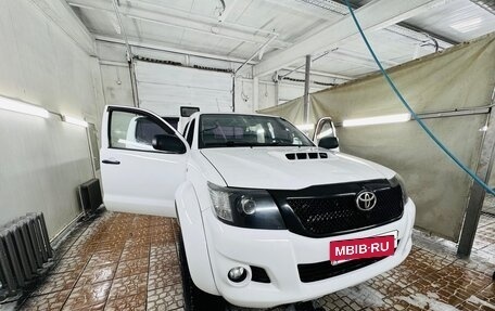 Toyota Hilux VII, 2012 год, 3 100 000 рублей, 17 фотография