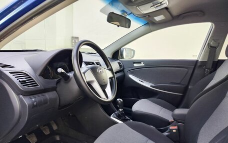 Hyundai Solaris II рестайлинг, 2012 год, 749 000 рублей, 20 фотография