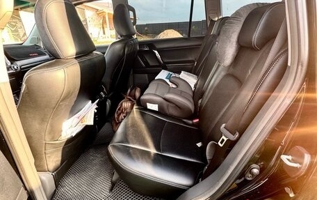 Toyota Land Cruiser Prado 150 рестайлинг 2, 2012 год, 3 300 000 рублей, 5 фотография
