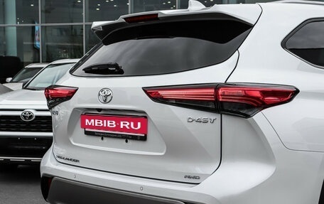 Toyota Highlander, 2024 год, 6 390 000 рублей, 23 фотография