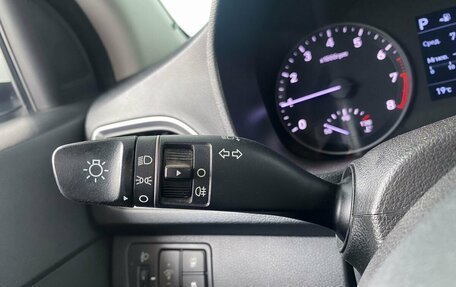 Hyundai Solaris II рестайлинг, 2018 год, 1 370 000 рублей, 10 фотография