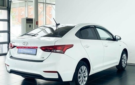 Hyundai Solaris II рестайлинг, 2018 год, 1 370 000 рублей, 3 фотография