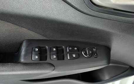 Hyundai Solaris II рестайлинг, 2018 год, 1 370 000 рублей, 15 фотография