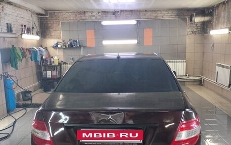 Mercedes-Benz C-Класс, 2010 год, 800 000 рублей, 7 фотография