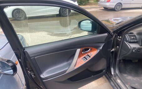 Toyota Camry, 2011 год, 1 250 000 рублей, 6 фотография