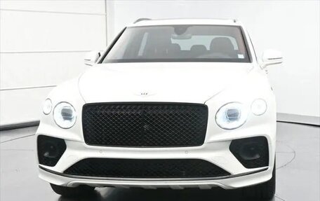 Bentley Bentayga I, 2021 год, 162 250 рублей, 4 фотография
