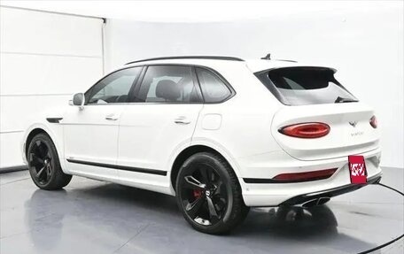 Bentley Bentayga I, 2021 год, 162 250 рублей, 12 фотография