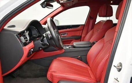 Bentley Bentayga I, 2021 год, 162 250 рублей, 25 фотография