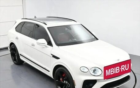 Bentley Bentayga I, 2021 год, 162 250 рублей, 15 фотография
