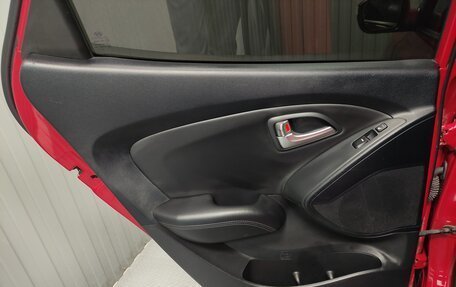 Hyundai ix35 I рестайлинг, 2013 год, 1 290 000 рублей, 15 фотография