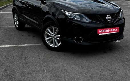 Nissan Qashqai, 2016 год, 1 680 000 рублей, 2 фотография