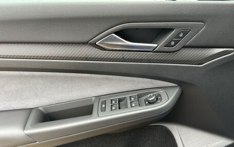 Volkswagen Golf VIII, 2022 год, 1 440 000 рублей, 8 фотография
