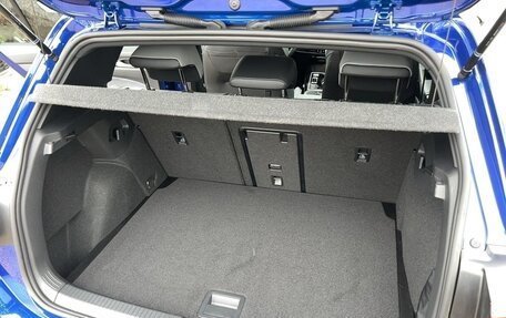 Volkswagen Golf VIII, 2022 год, 1 440 000 рублей, 14 фотография