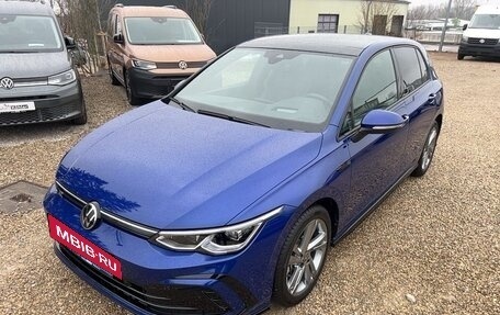 Volkswagen Golf VIII, 2022 год, 1 440 000 рублей, 2 фотография