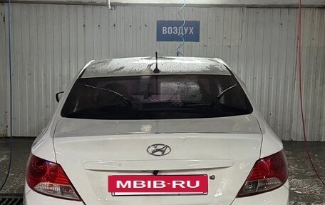 Hyundai Solaris II рестайлинг, 2014 год, 450 000 рублей, 8 фотография