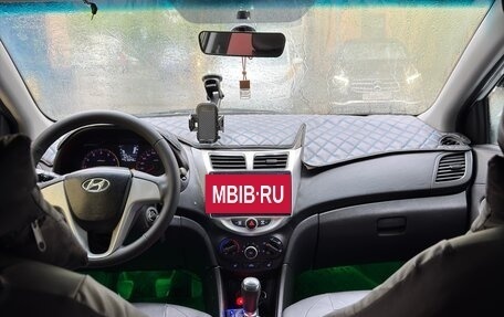 Hyundai Solaris II рестайлинг, 2014 год, 450 000 рублей, 4 фотография