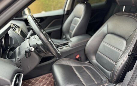 Jaguar F-Pace, 2018 год, 2 690 000 рублей, 13 фотография