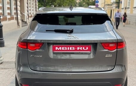 Jaguar F-Pace, 2018 год, 2 690 000 рублей, 5 фотография